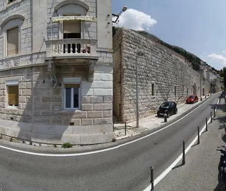 The Beachfront Old Town *