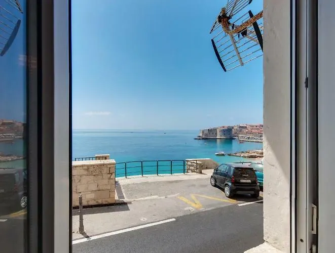 The Beachfront Old Town *