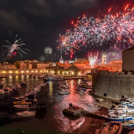 The Beachfront Old Town