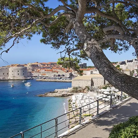 The Beachfront Old Town