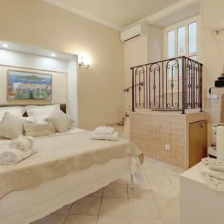 The Beachfront Old Town *